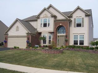 363 Clubhouse St, Bolingbrook, IL 60490