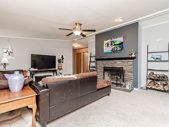 2nd image of 10802 Moske Cir