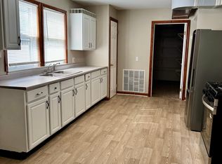 176 E Felton St #1, North Tonawanda, NY 14120