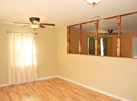 4th image of 1507 Bristol Dr