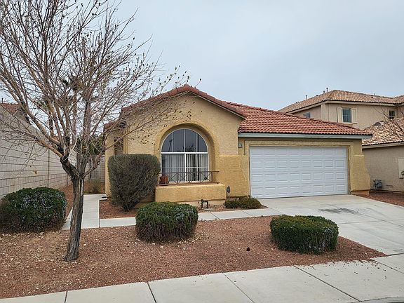 2nd image of 9976 W Mesa Vista Ave