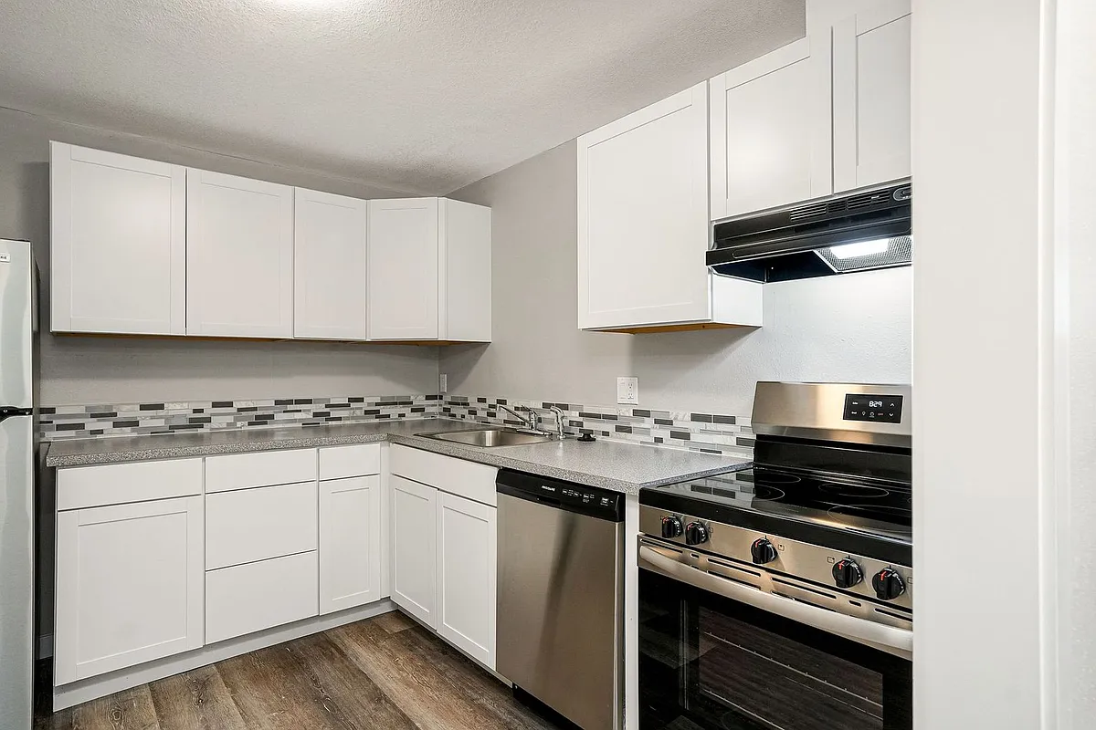 Building Photo - 448-29th Street