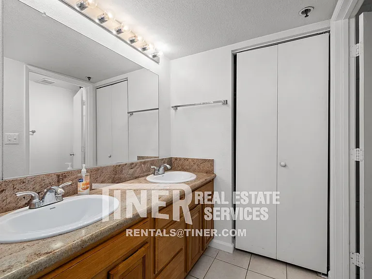 1019 Dornajo Way #108 — Photo 23