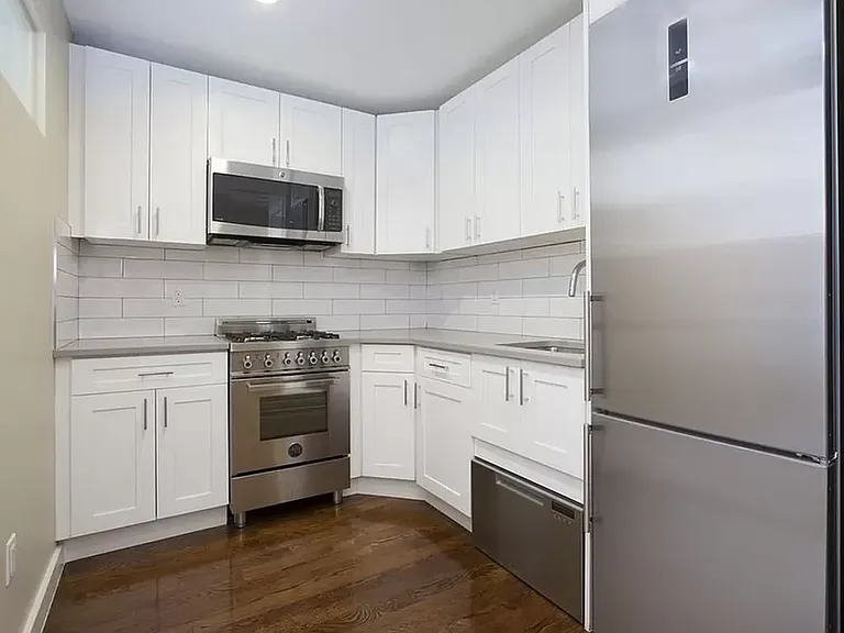 99 Suffolk St #2B — Photo 2