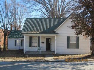 210 W Cherry St, Troy, MO 63379
