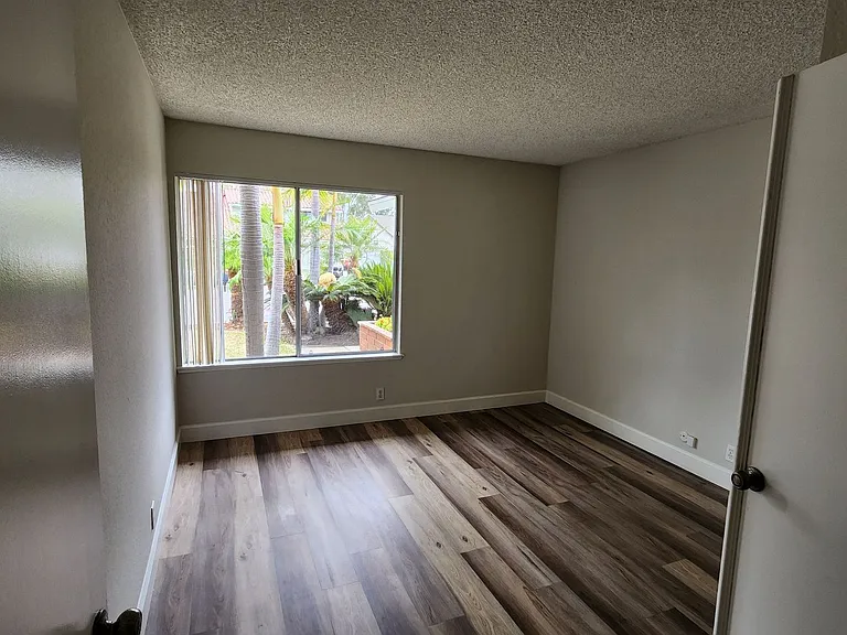 26731 Valpariso Dr — Photo 20