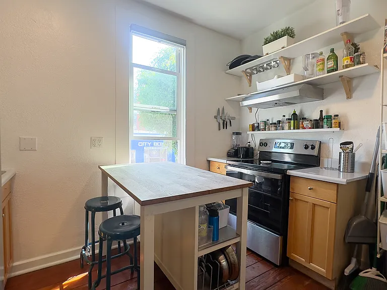 1343 C St #6B — Photo 18
