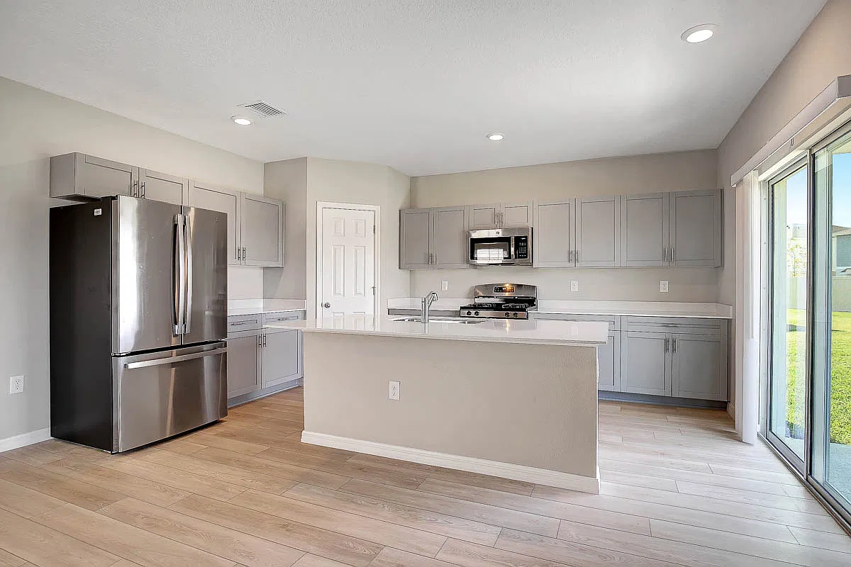 12932 Wellspring Dr — Photo 2