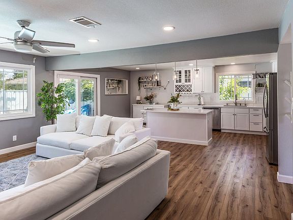 5th image of 2658 Kimball Dr
