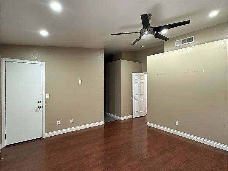 1515 Emerald Peak Ave — Photo 9