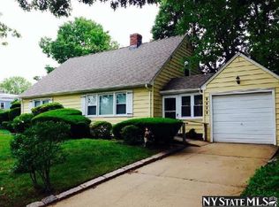 3006 Adeline St, Oceanside, NY 11572