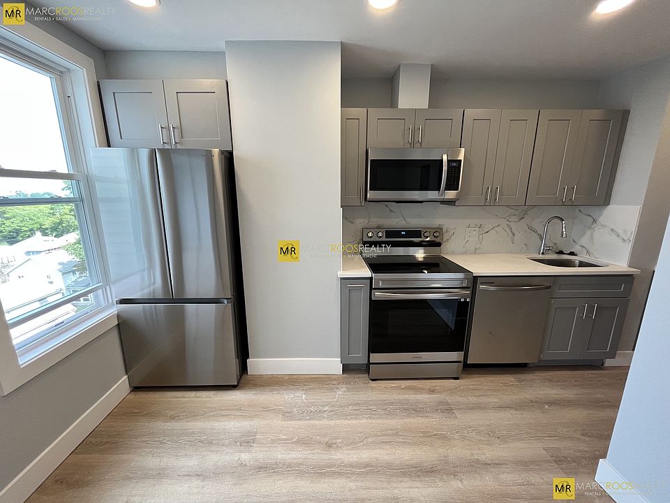 1st image of 35 Faywood Ave #1