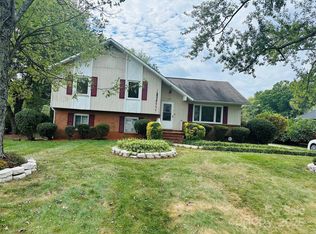 7524 Middlebury Pl, Charlotte, NC 28212