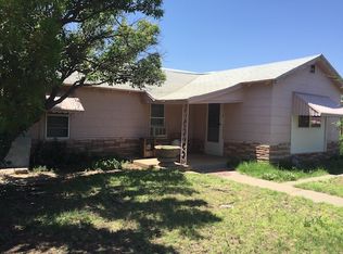 600 SW 4th St, Seminole, TX 79360