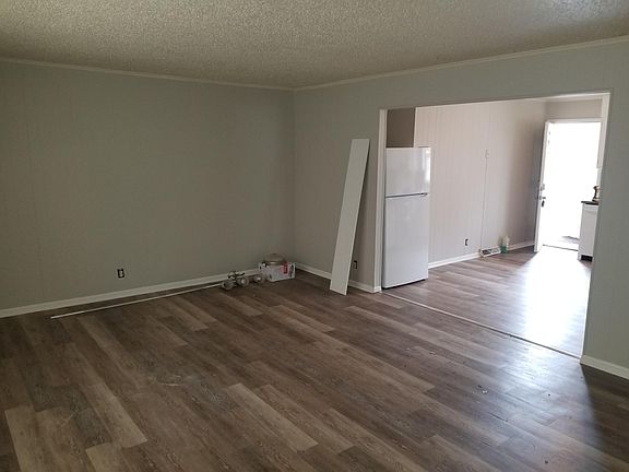 3rd image of 1455 Finnland Dr