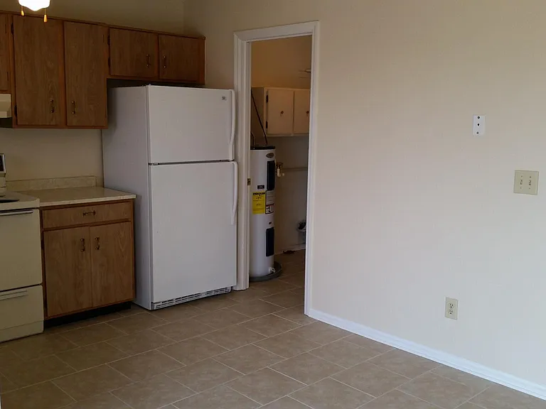 449 Lenney Dr #3 — Photo 6