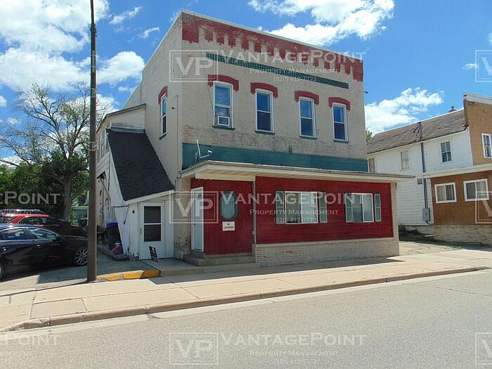 1st image of 110 N Main St #3