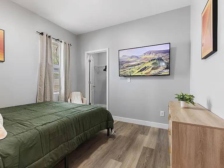 44 E Parkview Ave #A — Photo 15