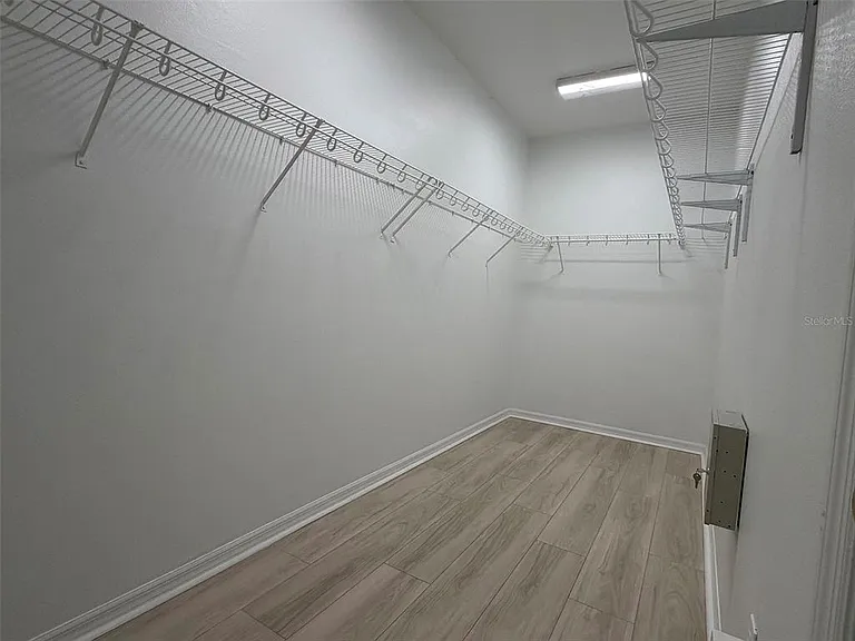 4530 Amberly Oaks Ct — Photo 21