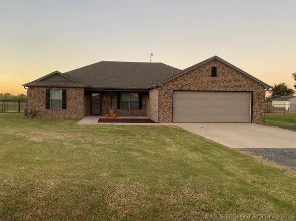 6910 Olind Dr, Mounds, OK 74047