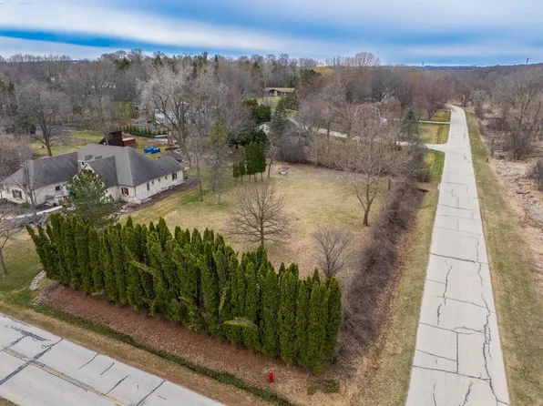 Lt1 BLACK FOREST DRIVE, Brookfield, WI 53045