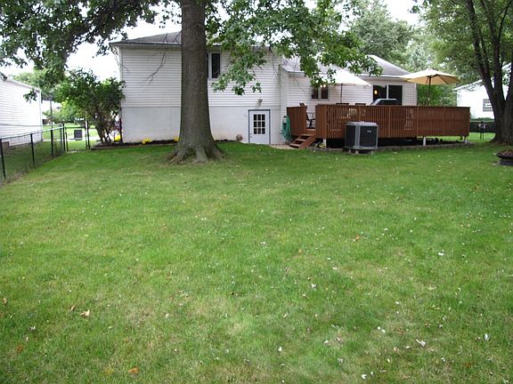 2nd image of 8063 Jonson Dr