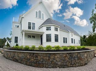 114 Old Jail Ln, Barnstable, MA 02630