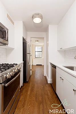 Rented by Mirador Real Estate | media 68