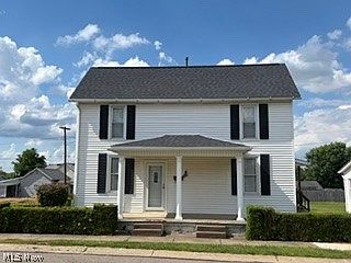 1st image of 212 Race Ave