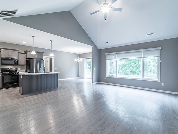 3rd image of 2128 Freestone Pl