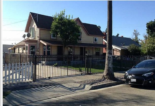 New Private Gate