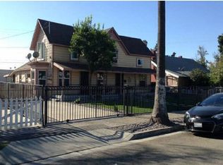 414 E Center St, Pomona, CA 91767