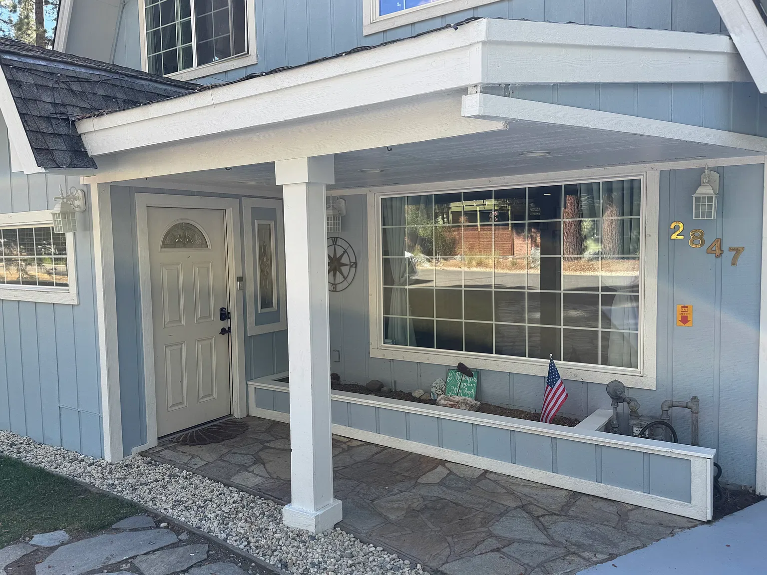 3 bed, 3356 sqft, $4,500 — Photo 3
