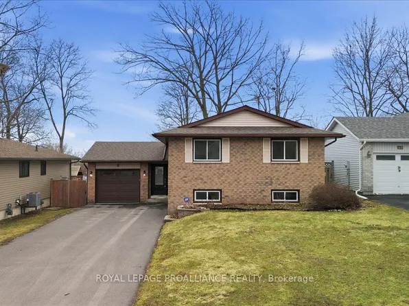 8 Loraine Ave, Quinte West, ON K8V 6M1