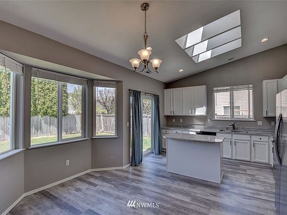 4th image of 21906 43rd Avenue Ct E