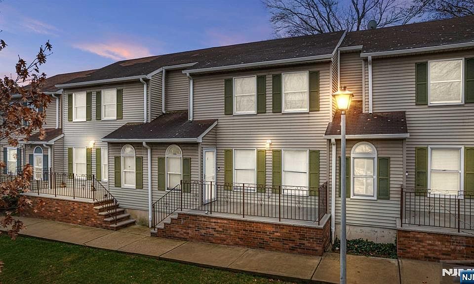 1st image of 664 Irvington Avenue