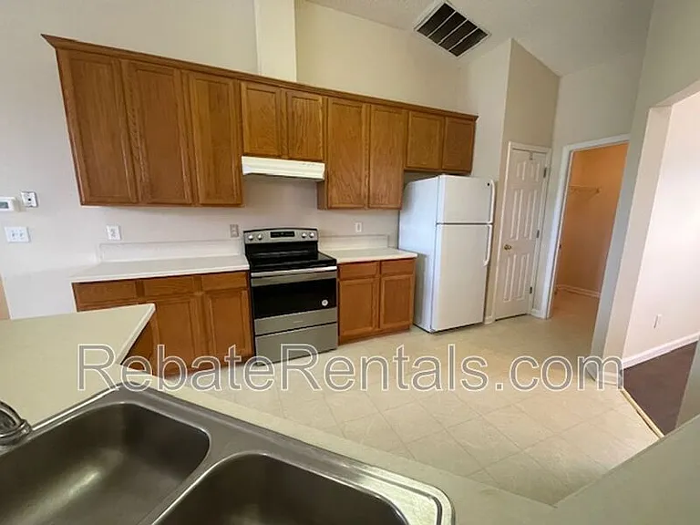 5009 Grand Lakes Dr S — Photo 20