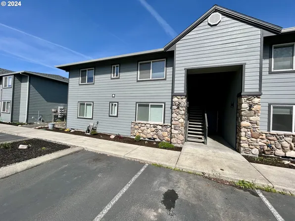 250 Lone Pine Ln Unit 1, The Dalles, OR 97058