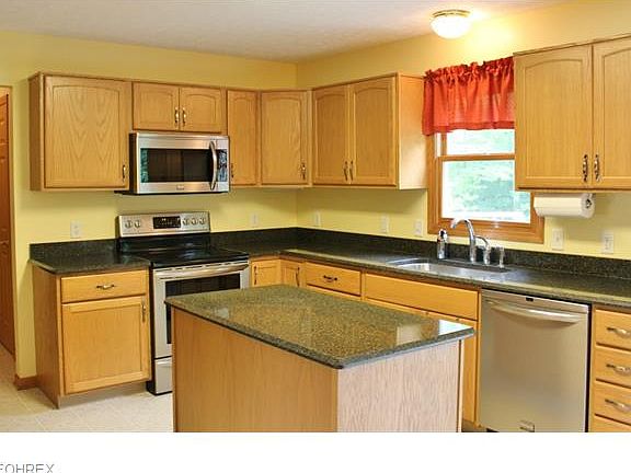 4th image of 3125 Ipswich Ct