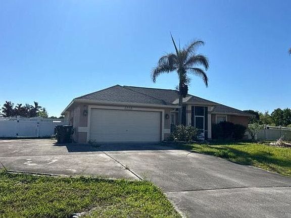 3rd image of 6338 NW Topaz Way