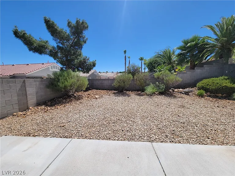 1476 Morning Crescent St — Photo 41