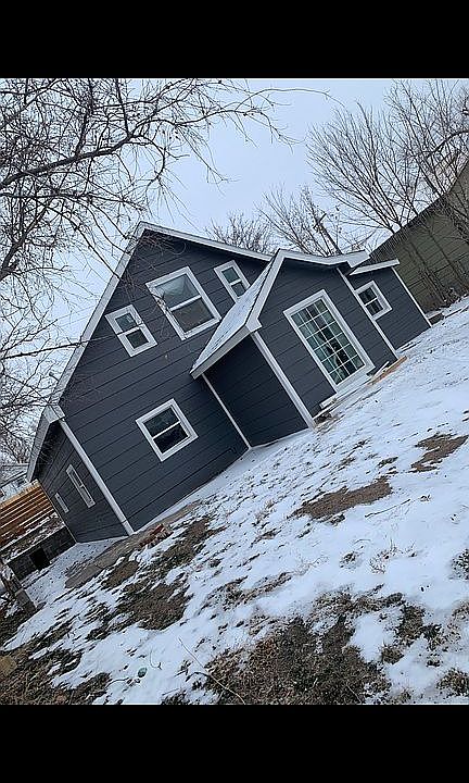 1st image of 1204 9th Ave