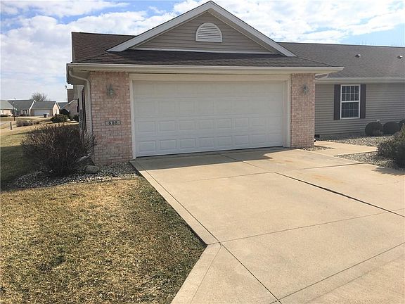 2nd image of 608 Rockway Pl