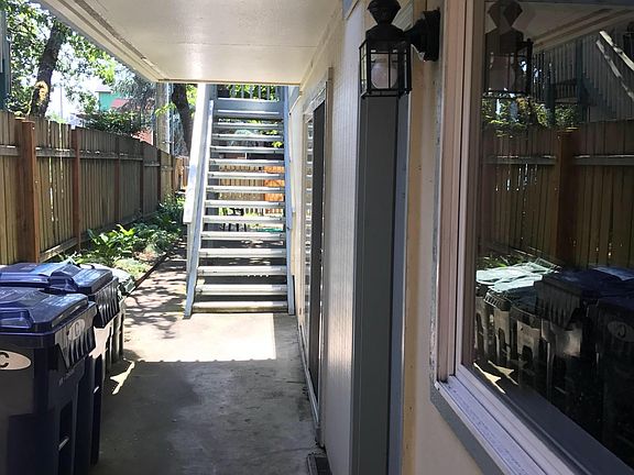 3rd image of 3421 S 43rd St #4