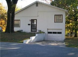 6903 Laurel Ave, Raytown, MO 64133