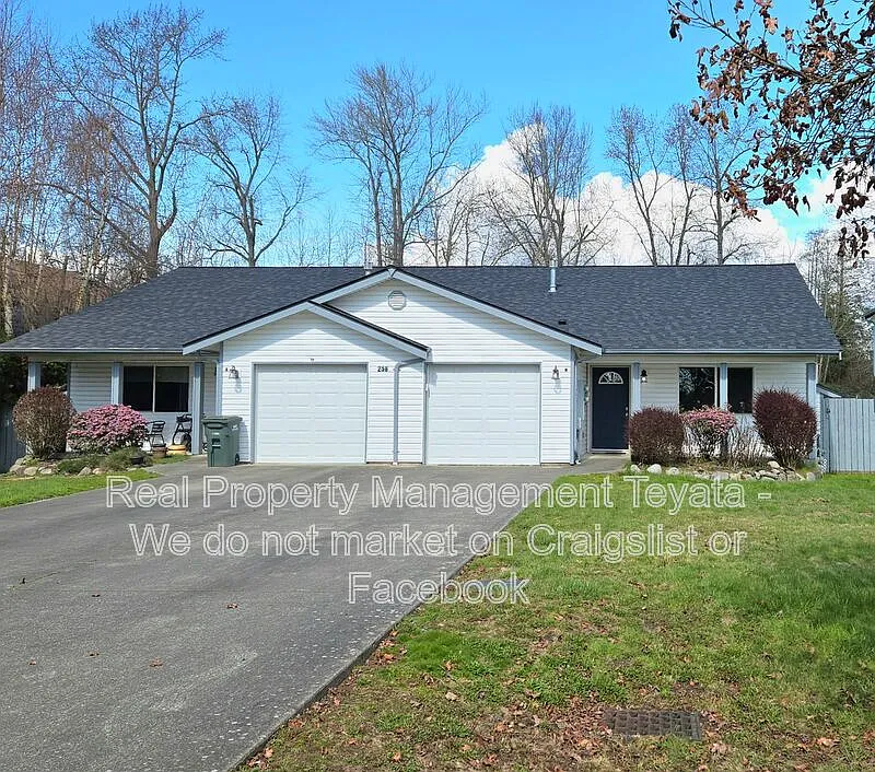 Building Photo - 258 B St #B