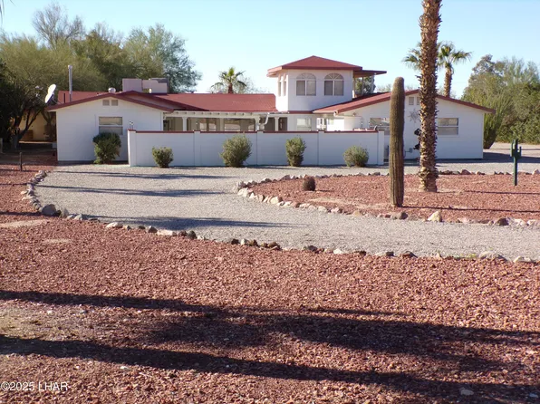 25620 Pendleton Way, Bouse, AZ 85325