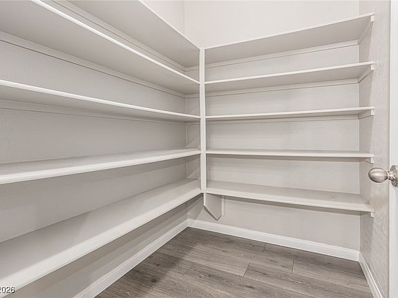 3rd image of 125 Rhodium Ave