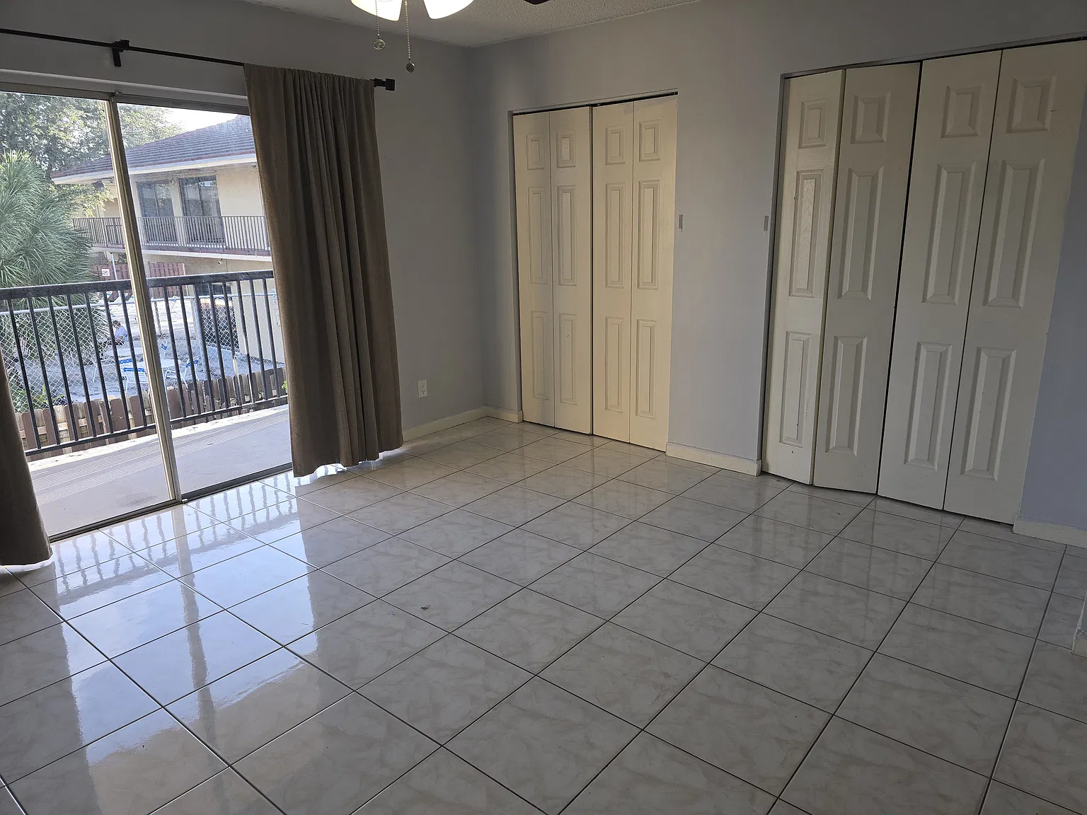 2 bed, 1.5 bath, 1400 sqft, $2,295 — Photo 3