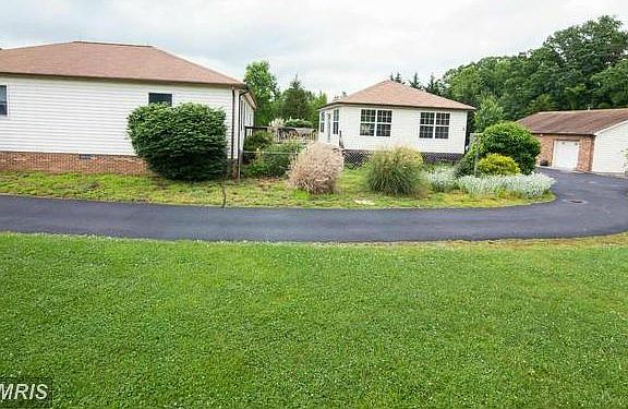 3rd image of 10202 Norwood Ct